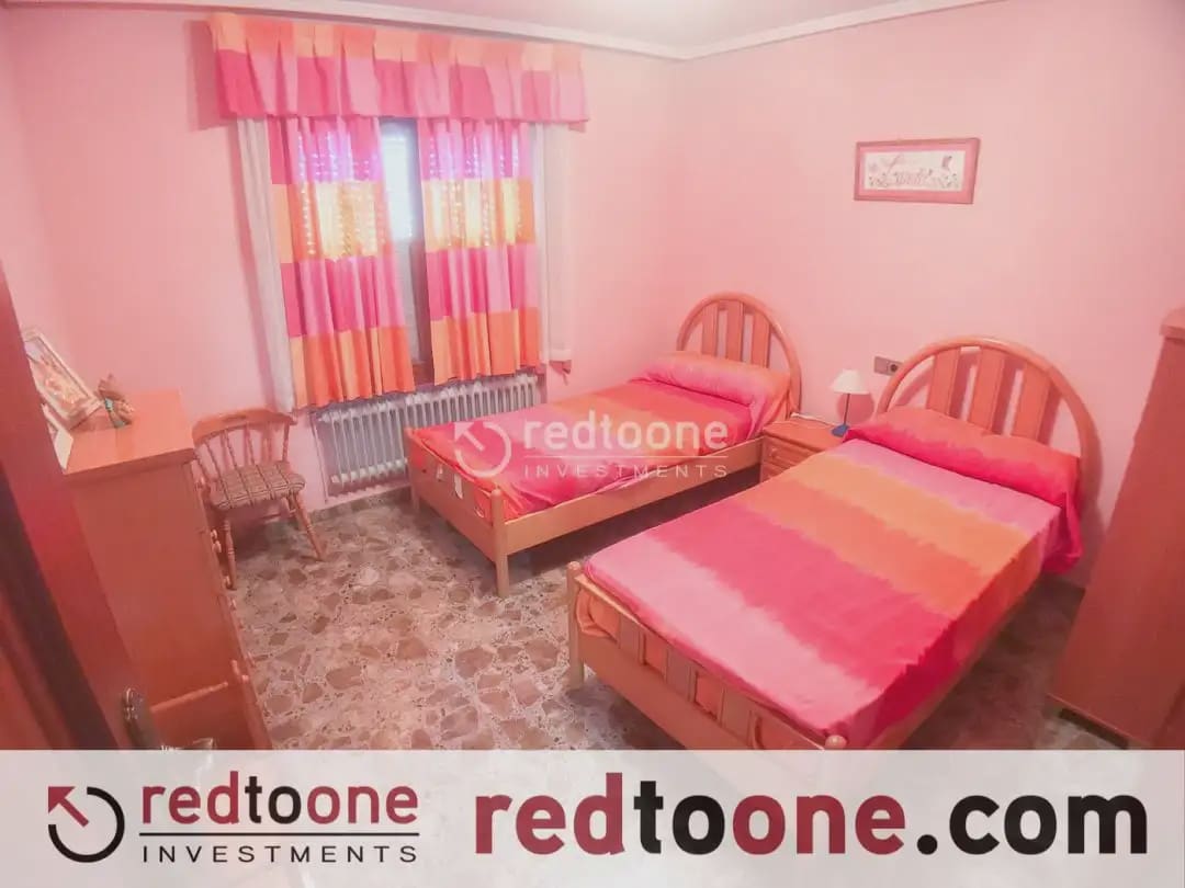 4 sypialnia Dom na sprzedaż w Ibi z garażem - 325 000 € (Ref: 10144774)