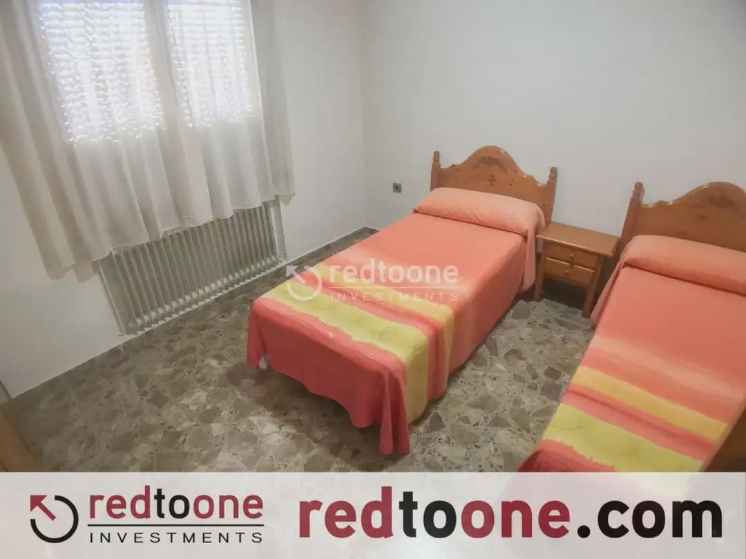 4 sypialnia Dom na sprzedaż w Ibi z garażem - 325 000 € (Ref: 10144774)