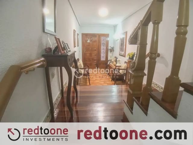 4 sypialnia Dom na sprzedaż w Ibi z garażem - 325 000 € (Ref: 10144774)
