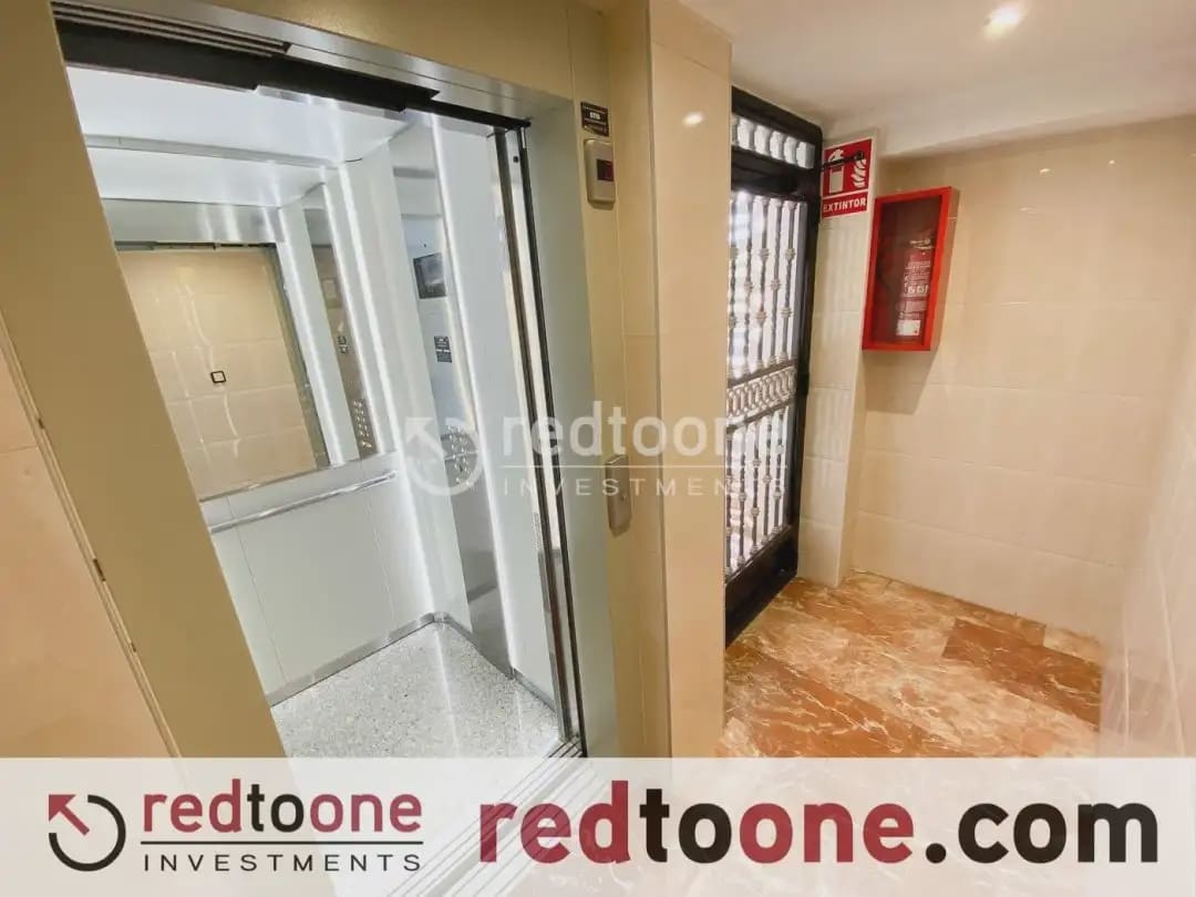 3 Zimmer Wohnung zu verkaufen in Alicante / Alacant Stadt mit Pool Garage - 365.000 € (Ref: 10144775)