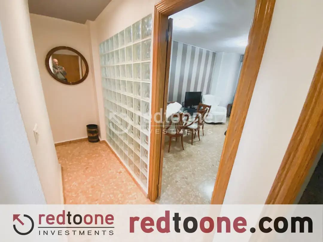 3 bedroom Flat for rent in Alicante / Alacant city - € 1,200 (Ref: 10144777)