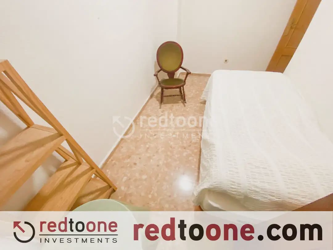 3 bedroom Flat for rent in Alicante / Alacant city - € 1,200 (Ref: 10144777)