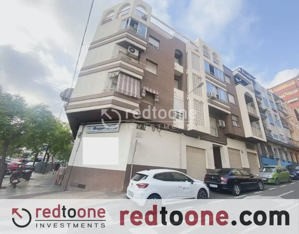 Erhverv til salg i Alicante by - € 166.000 (Ref: 10144780)