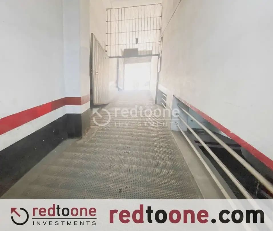 Garage te huur in Alicante stad - € 125 (Ref: 10144782)