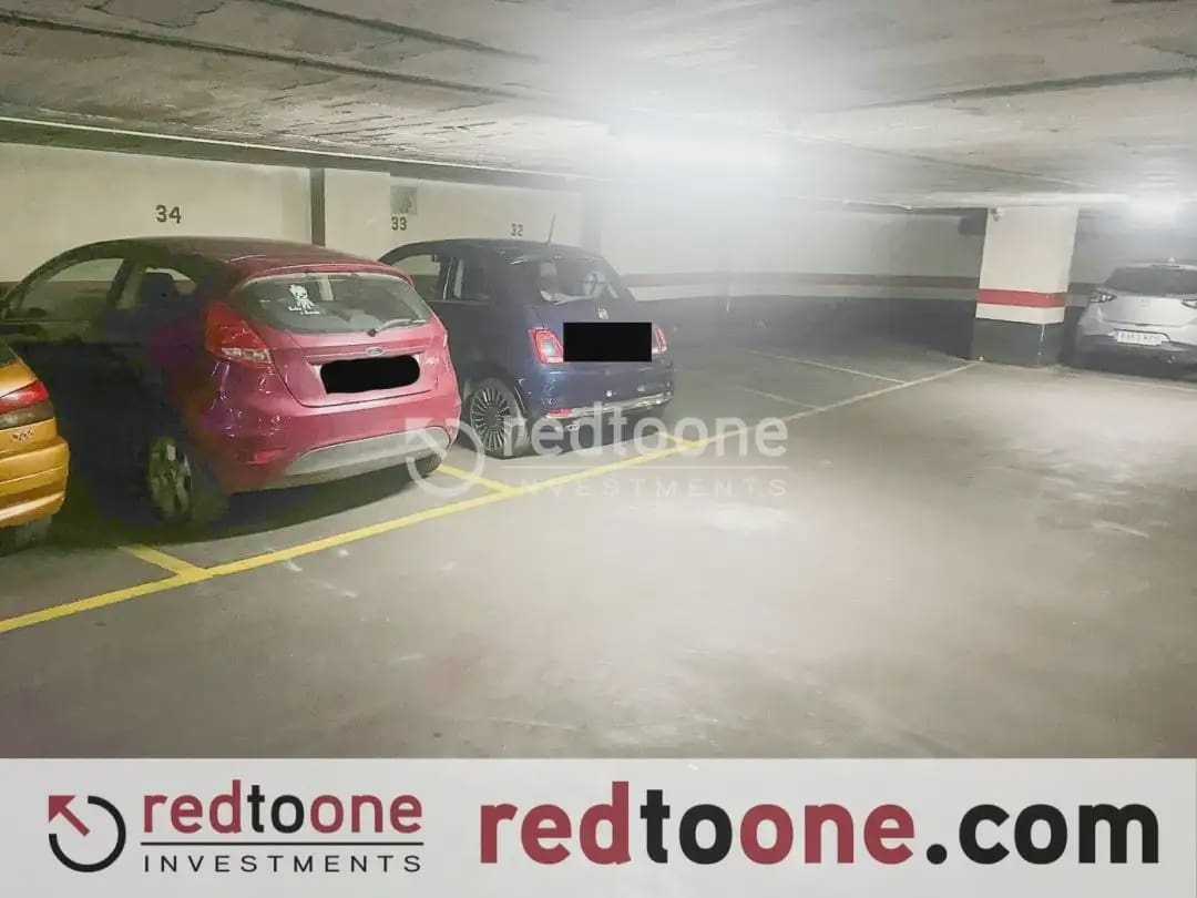 Garage te huur in Alicante stad - € 125 (Ref: 10144782)
