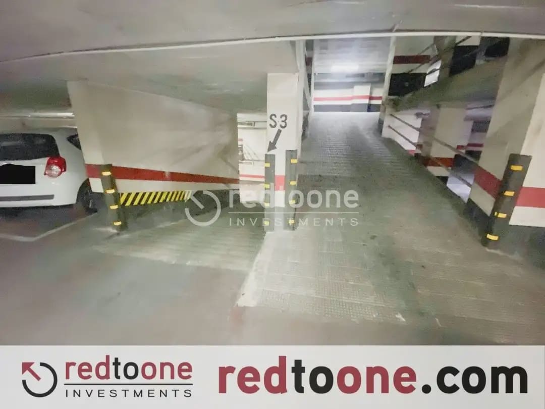 Garage te huur in Alicante stad - € 125 (Ref: 10144782)