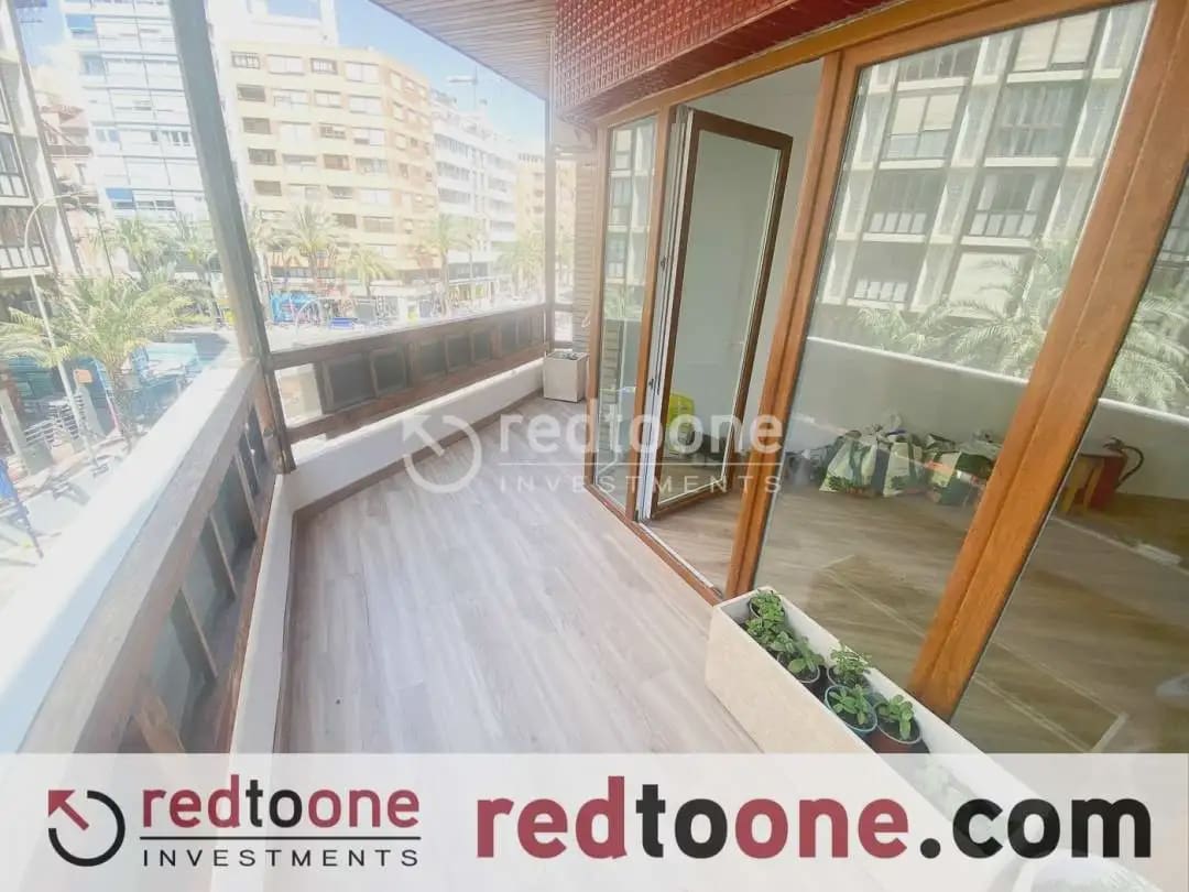 5 bedroom Flat for sale in Alicante / Alacant city - € 650,000 (Ref: 10144784)