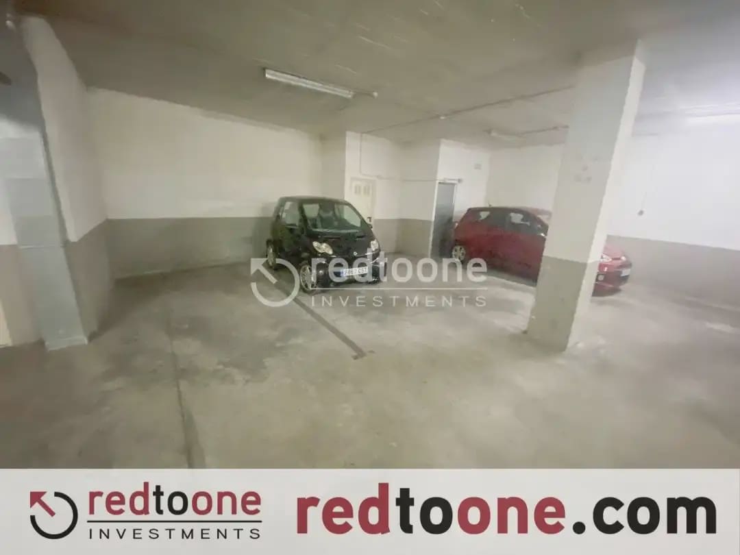 Garage te koop in Alicante stad - € 25.000 (Ref: 10144785)