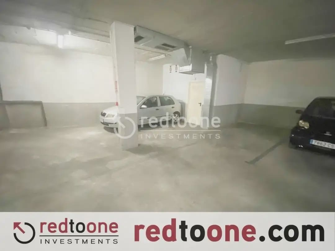 Garage te koop in Alicante stad - € 25.000 (Ref: 10144785)