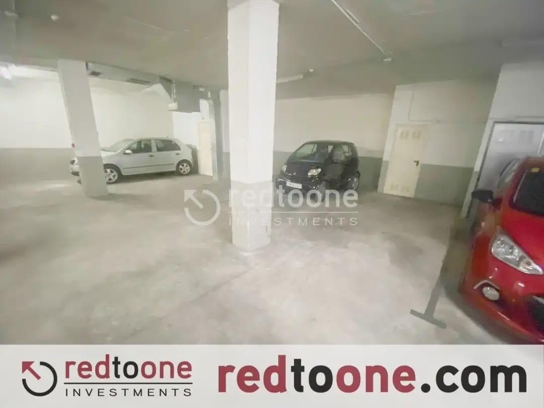 Garage te koop in Alicante stad - € 25.000 (Ref: 10144785)