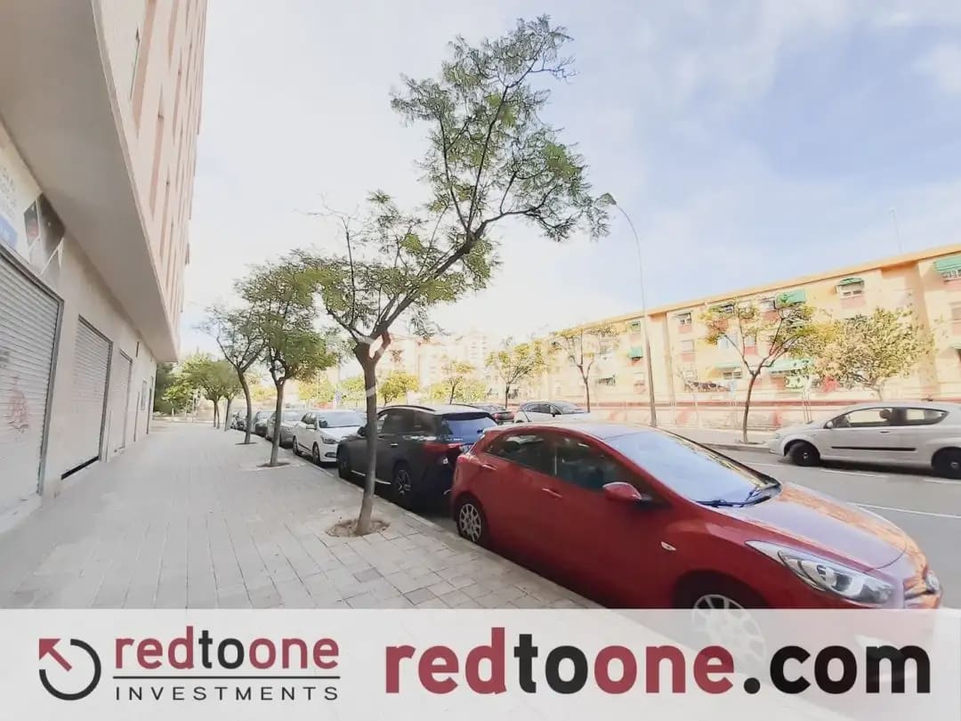 Erhverv til salg i Alicante by - € 145.000 (Ref: 10144795)