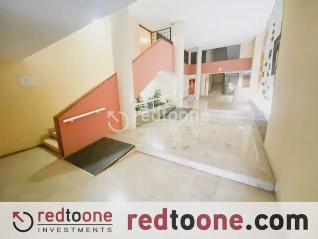 Kontor til salgs i Campoamor - Altozano, Alicante by - € 275 000 (Ref: 10144796)