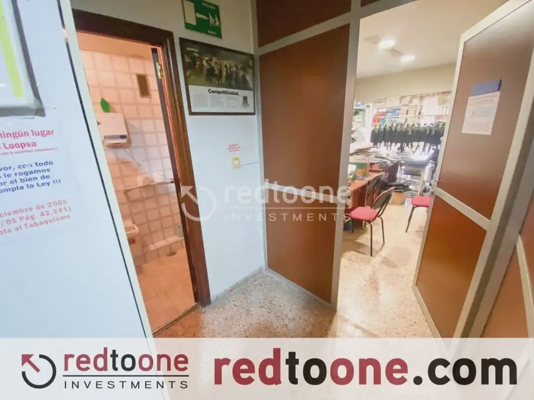 Kontor til salgs i Alicante by - € 275 000 (Ref: 10144796)