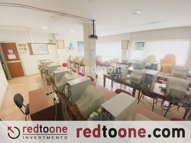 Kontor til salgs i Campoamor - Altozano, Alicante by - € 275 000 (Ref: 10144796)