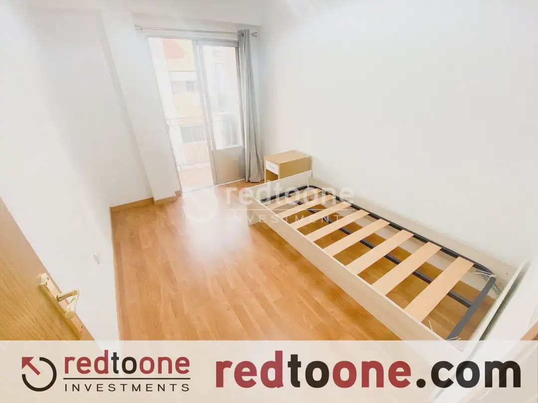 3 slaapkamer Flat te koop in Alicante stad - € 149.000 (Ref: 10144798)