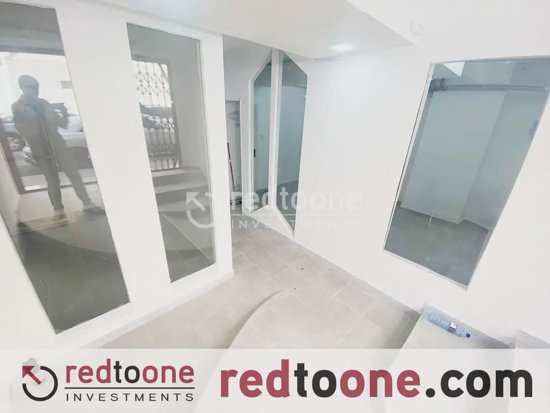 Commercieel te koop in Alicante stad - € 158.500 (Ref: 10144799)
