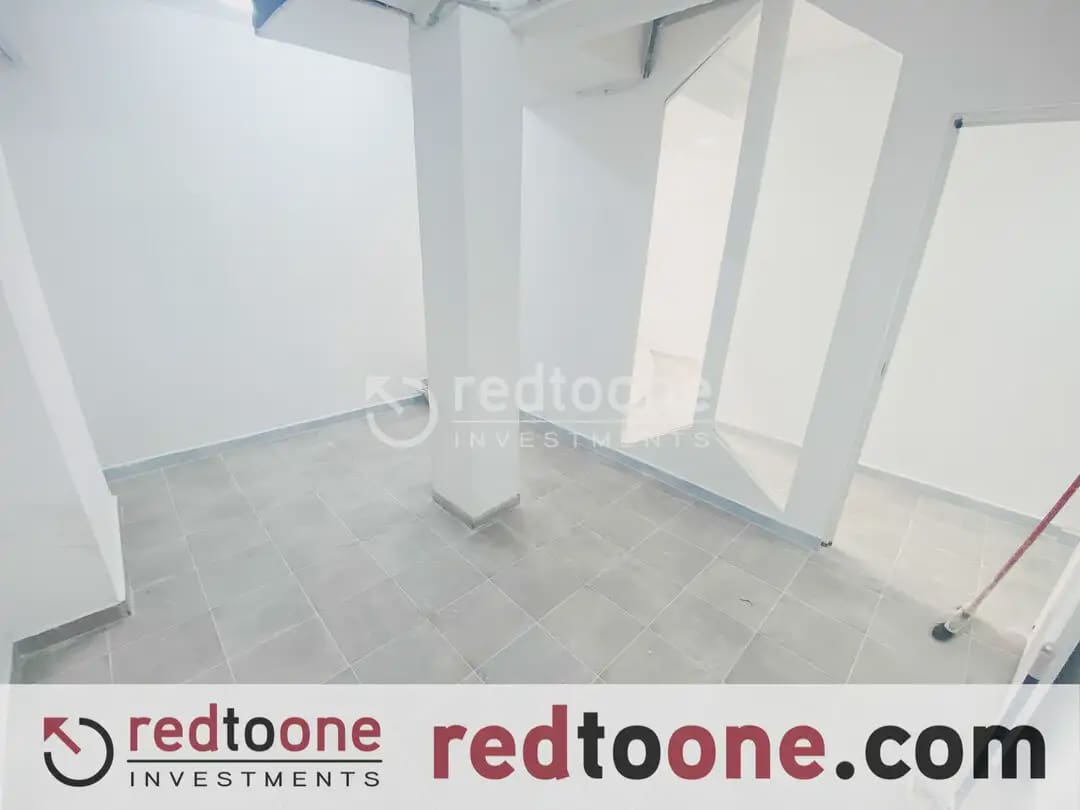Commercieel te koop in Alicante stad - € 158.500 (Ref: 10144799)
