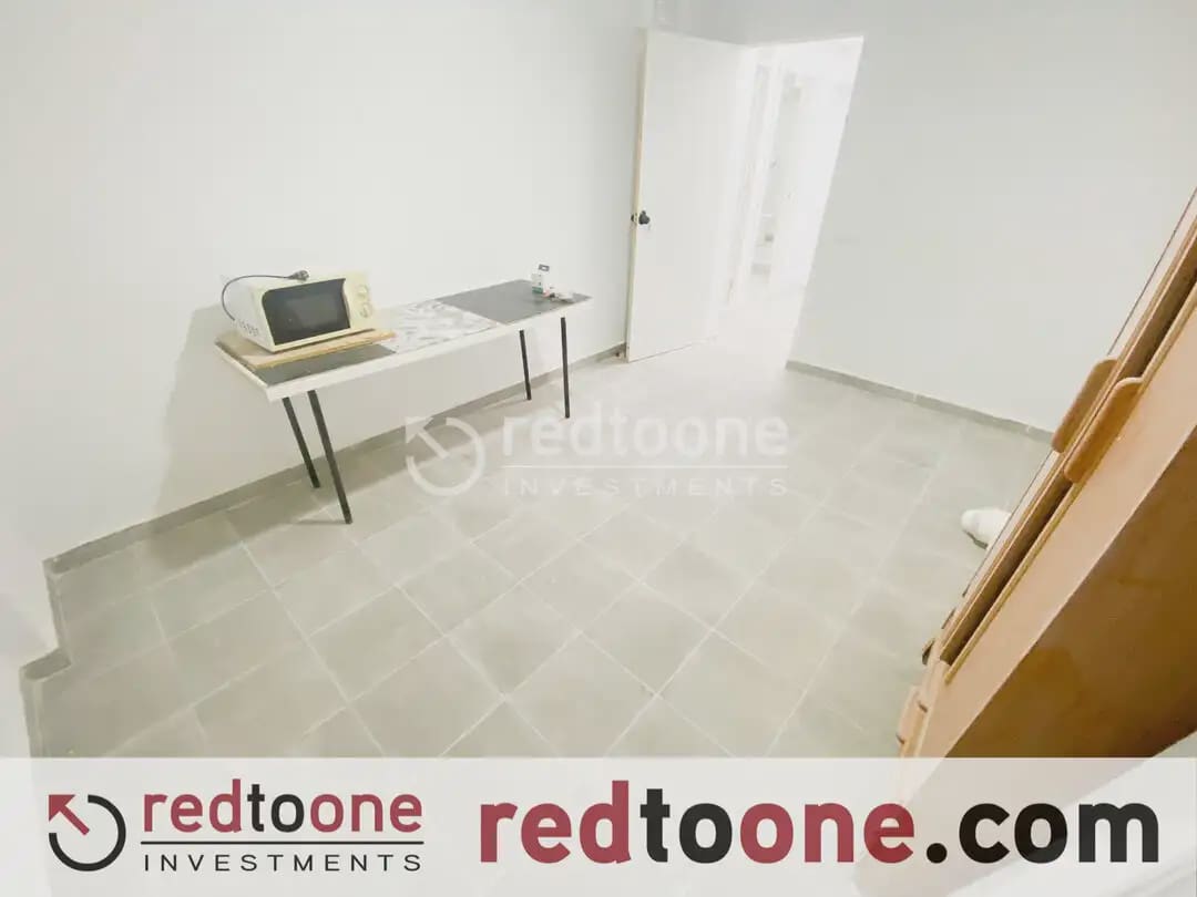 Commercieel te koop in Alicante stad - € 158.500 (Ref: 10144799)