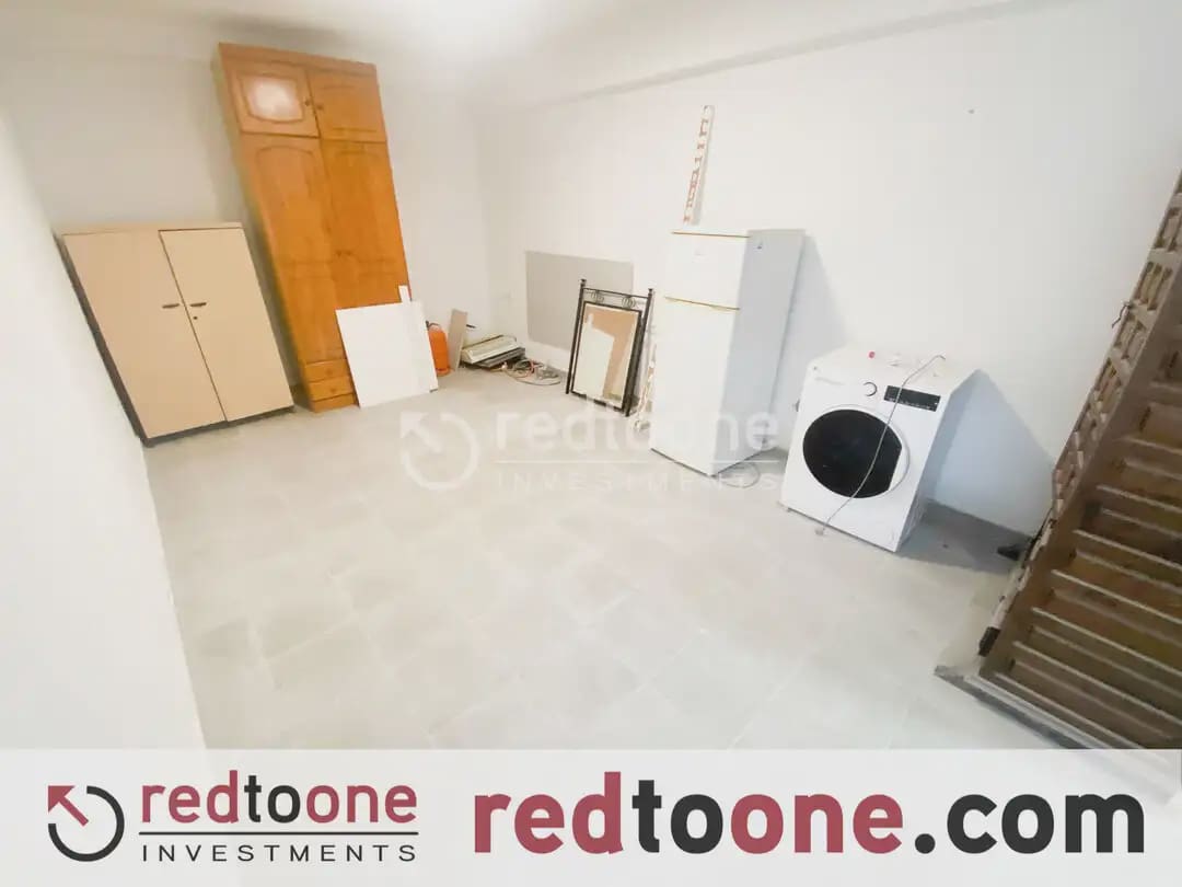 Commercieel te koop in Alicante stad - € 158.500 (Ref: 10144799)
