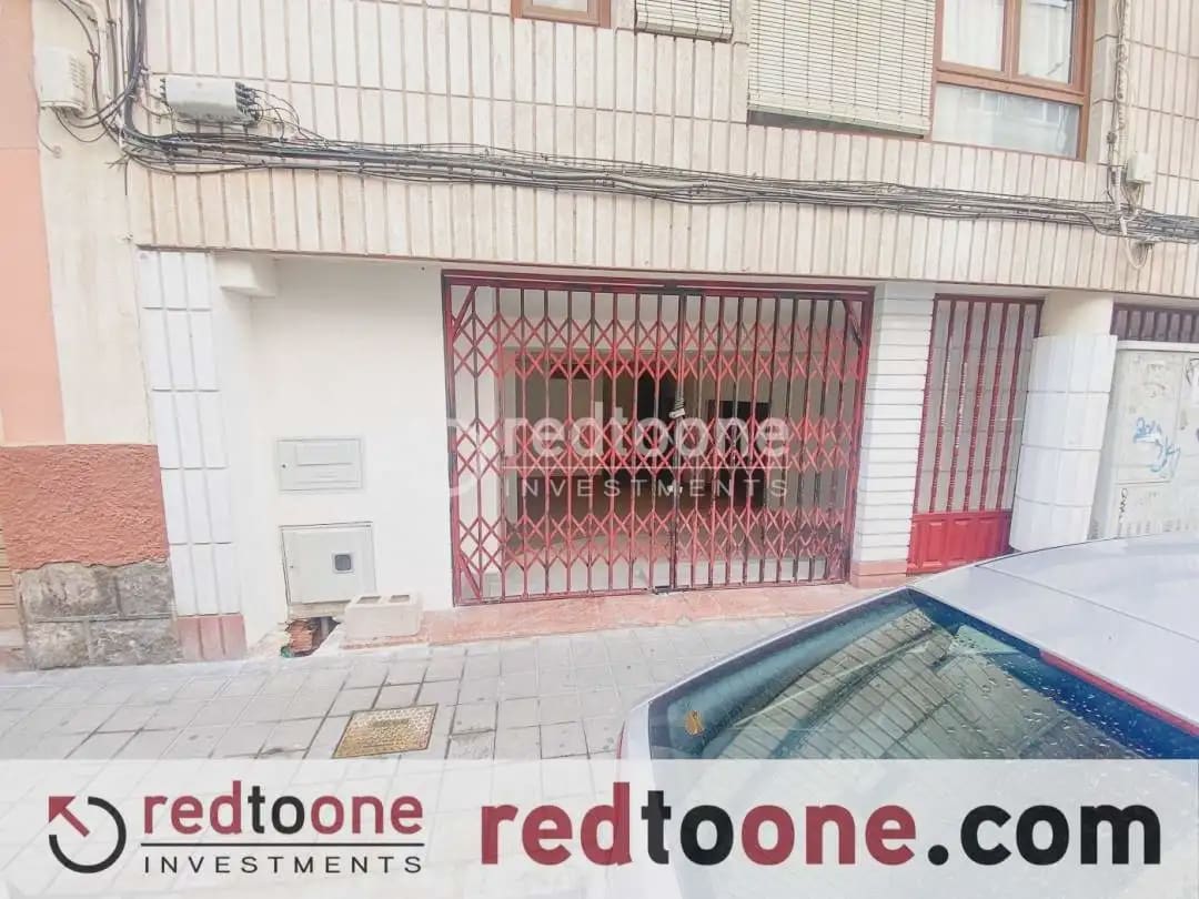 Commercieel te koop in Alicante stad - € 158.500 (Ref: 10144799)