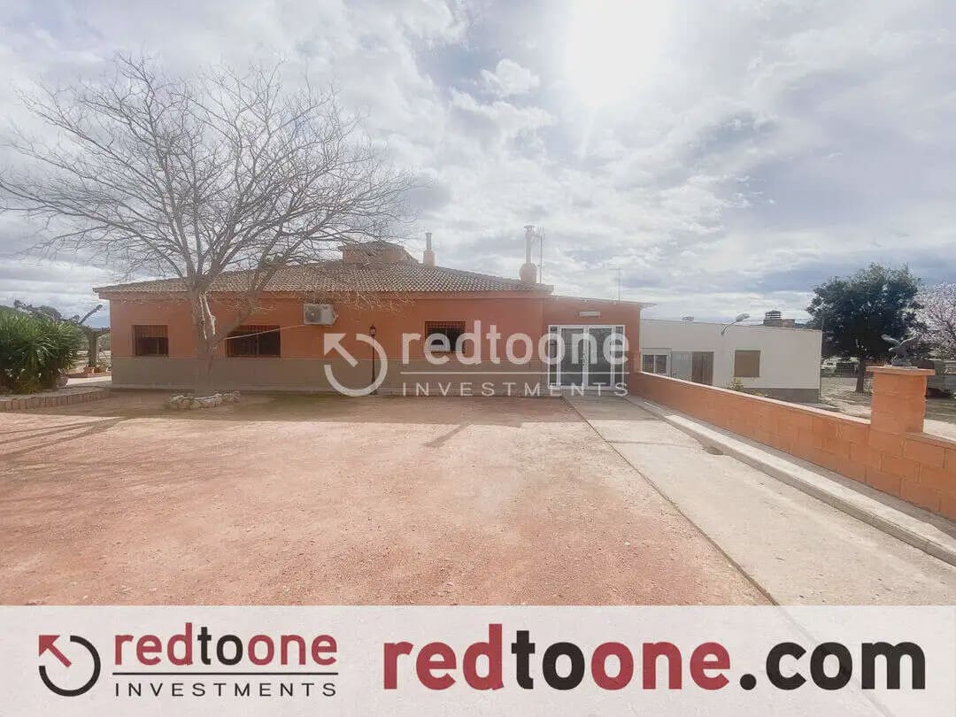 7 soveværelse Finca/Landehus til salg i Novelda med swimmingpool garage - € 489.000 (Ref: 10144801)
