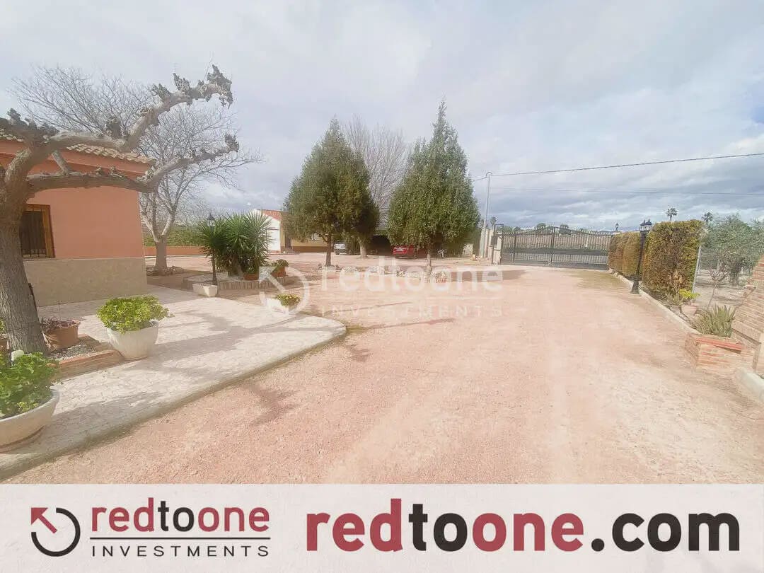 7 soveværelse Finca/Landehus til salg i Novelda med swimmingpool garage - € 489.000 (Ref: 10144801)