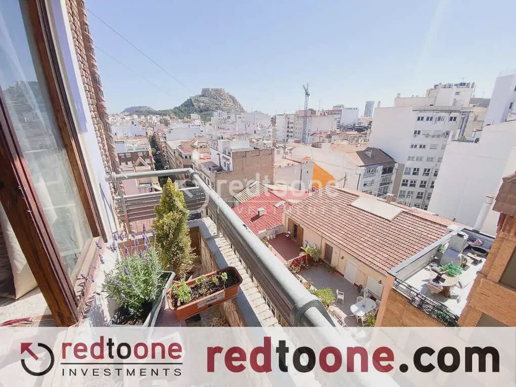 3 bedroom Flat for sale in Alicante / Alacant city - € 349,000 (Ref: 10144802)
