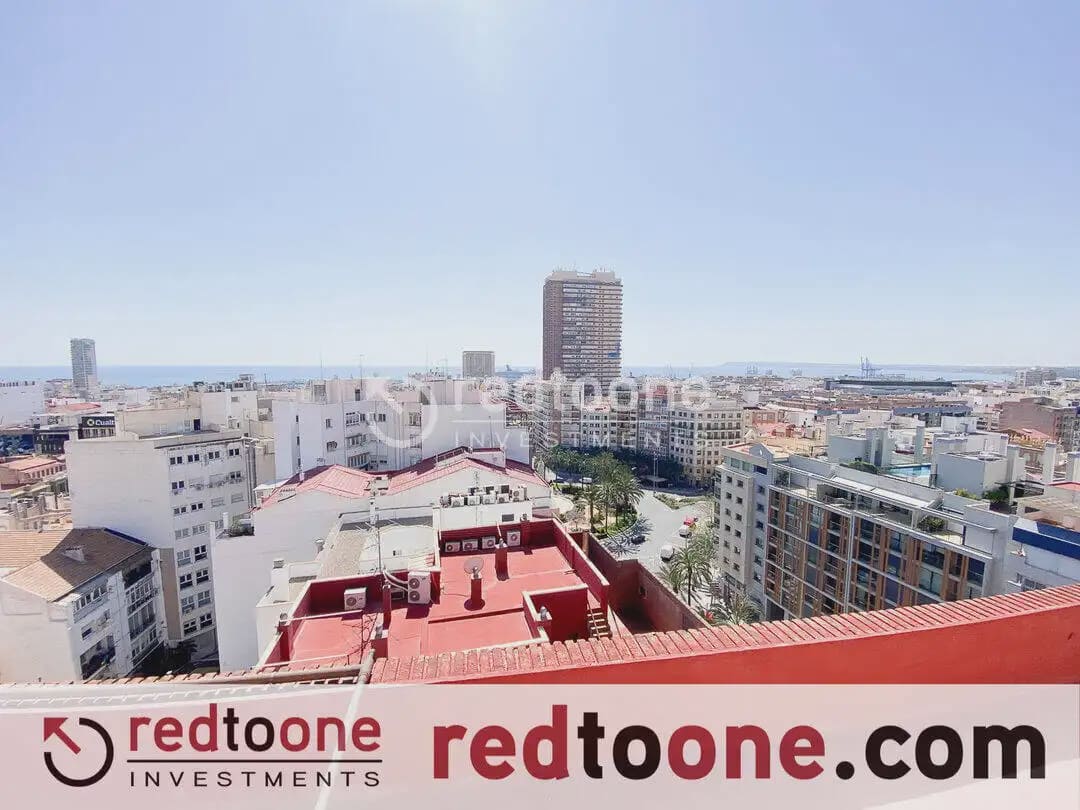 3 bedroom Flat for sale in Alicante / Alacant city - € 349,000 (Ref: 10144802)