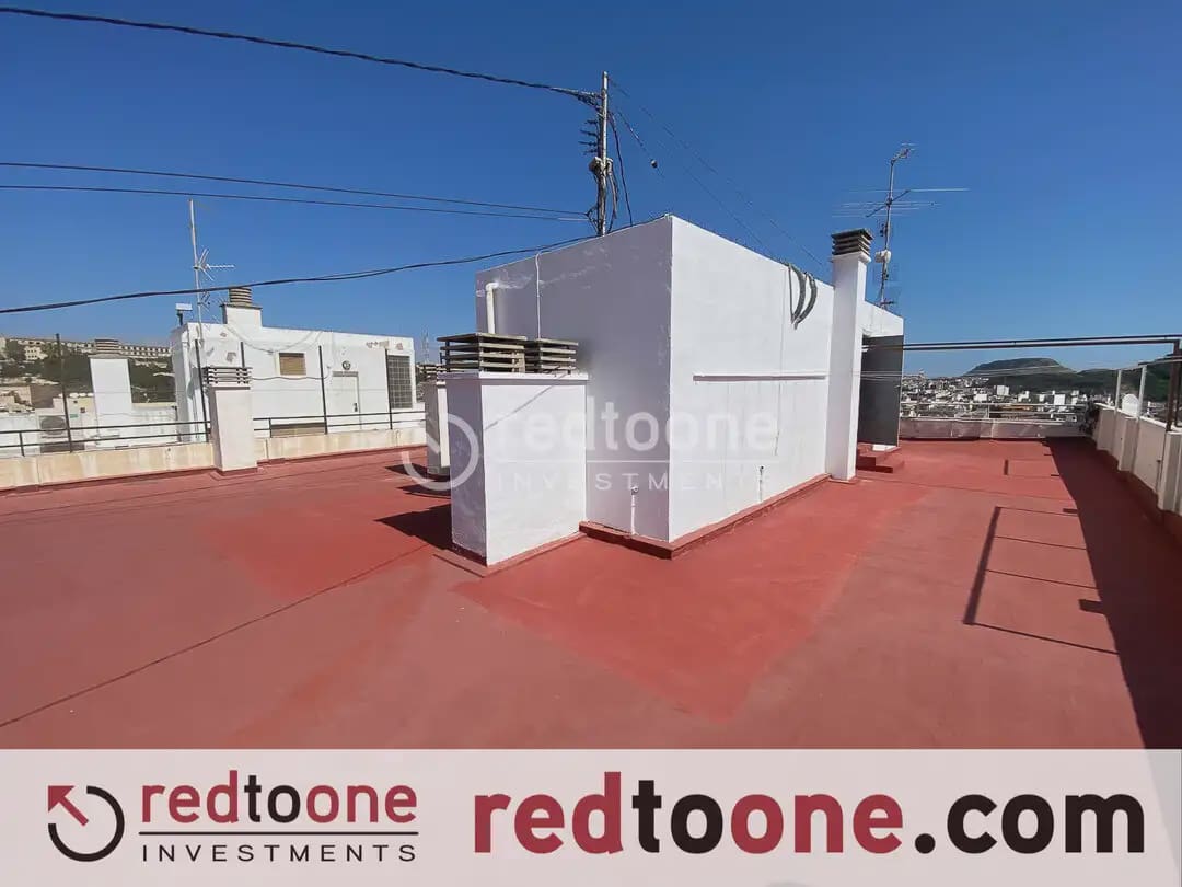 3 bedroom Flat for sale in Alicante / Alacant city - € 349,000 (Ref: 10144802)