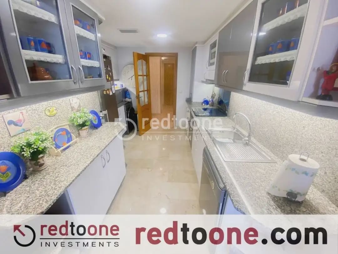 3 sovrum Lägenhet till salu i Alicante stad med pool garage - 750 000 € (Ref: 10144803)