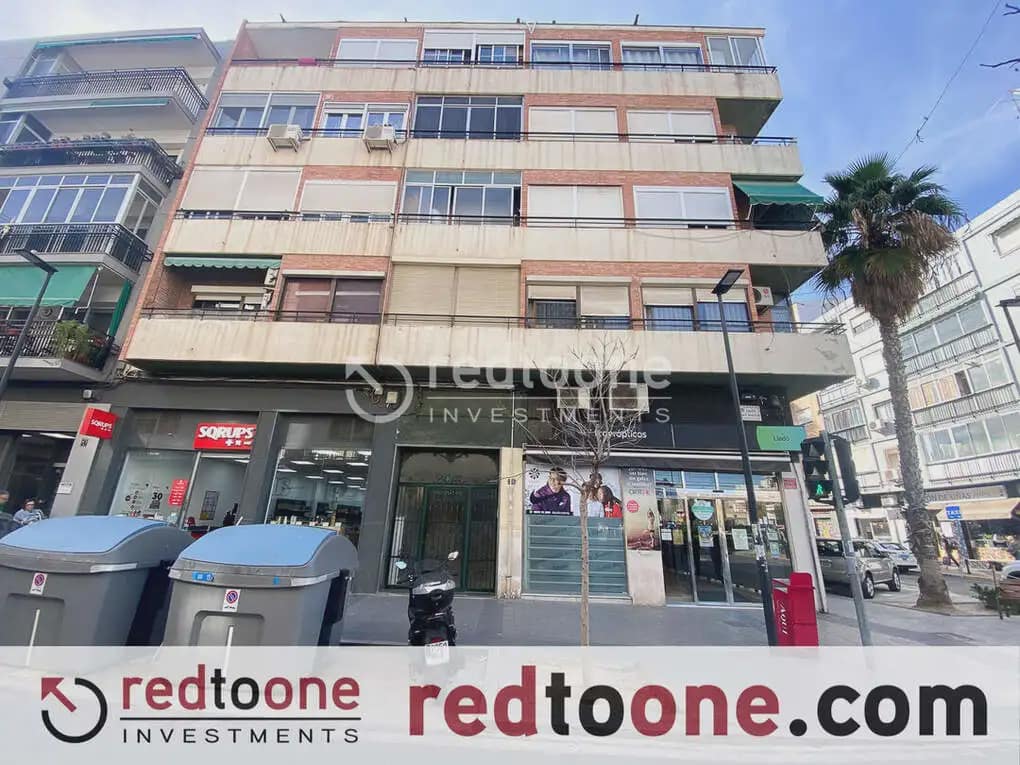 3 soveværelse Lejlighed til salg i Alicante by - € 230.000 (Ref: 10144807)