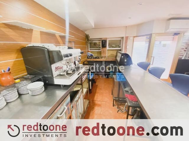 Kaupallinen vuokrattavana paikassa El Pla de Sant Josep - L'Asil, Elche / Elx - 600 € (Ref: 10144809)
