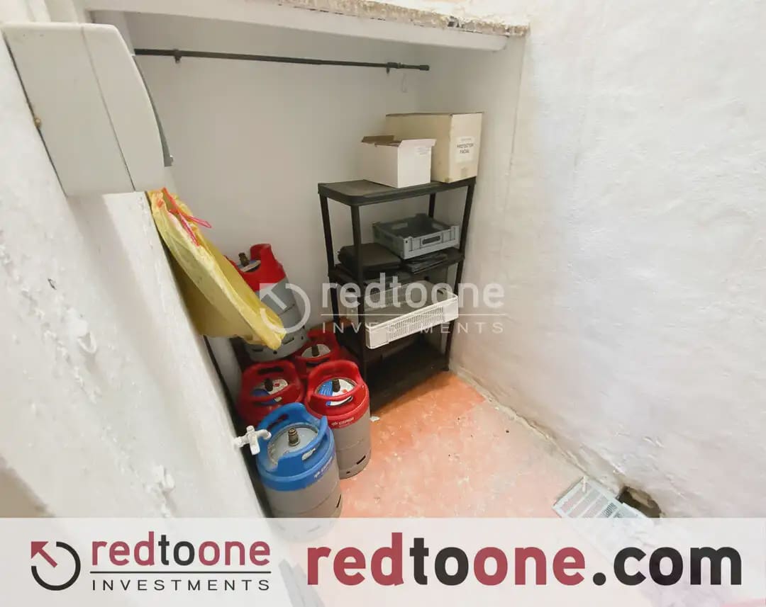 Commercial for rent in Elche / Elx - € 600 (Ref: 10144809)