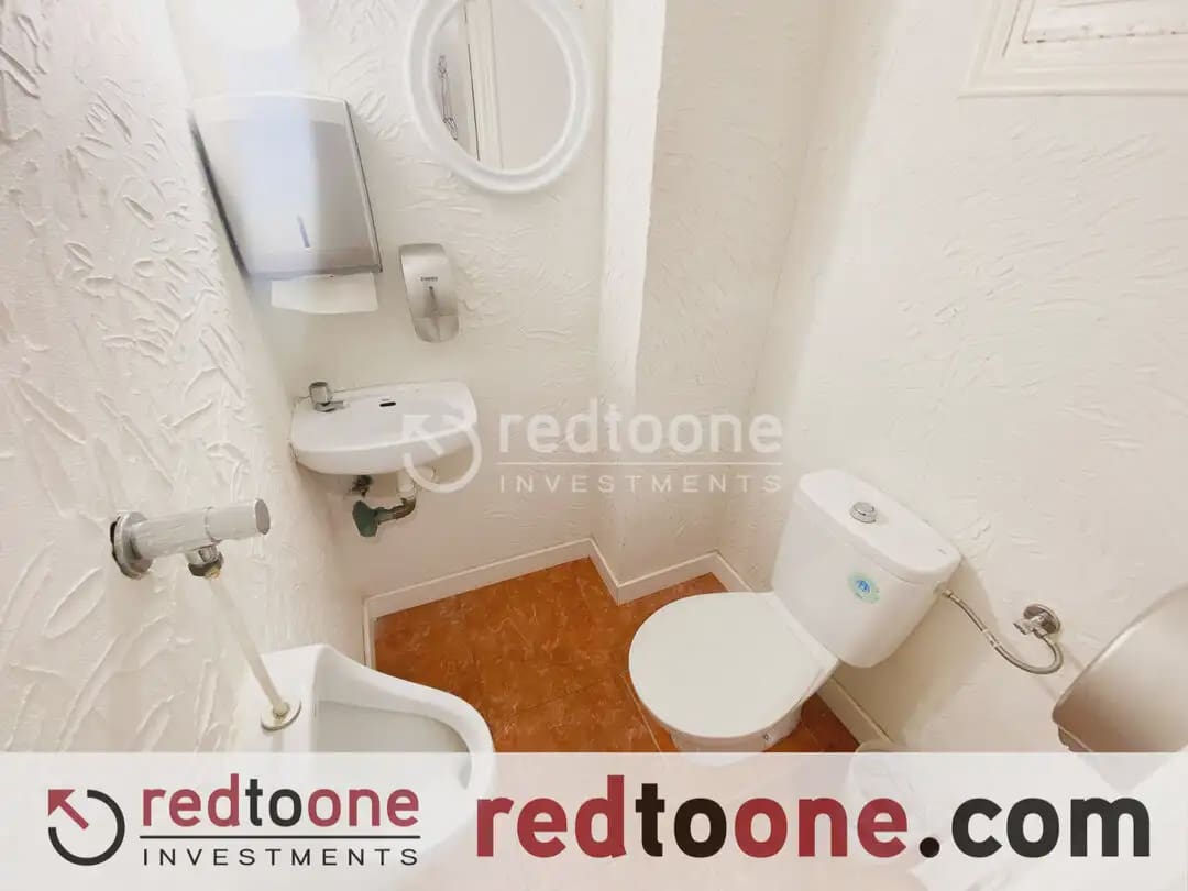 Commercial for rent in Elche / Elx - € 600 (Ref: 10144809)