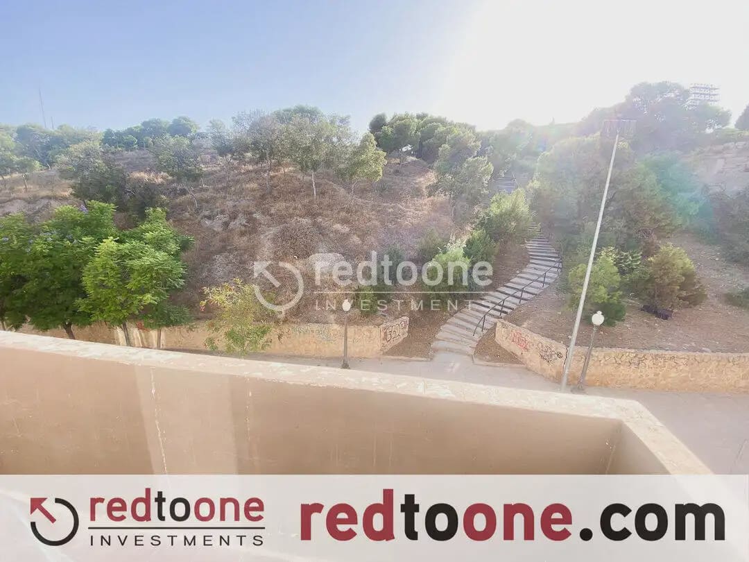 2 slaapkamer Flat te koop in Alicante stad - € 137.000 (Ref: 10144812)