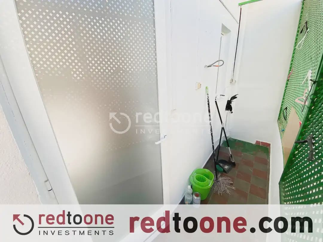 2 slaapkamer Flat te koop in Alicante stad - € 137.000 (Ref: 10144812)