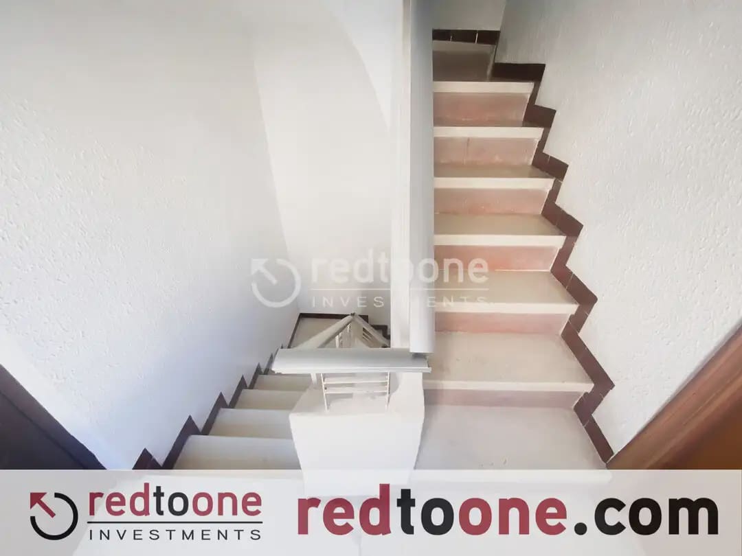 2 slaapkamer Flat te koop in Alicante stad - € 137.000 (Ref: 10144812)