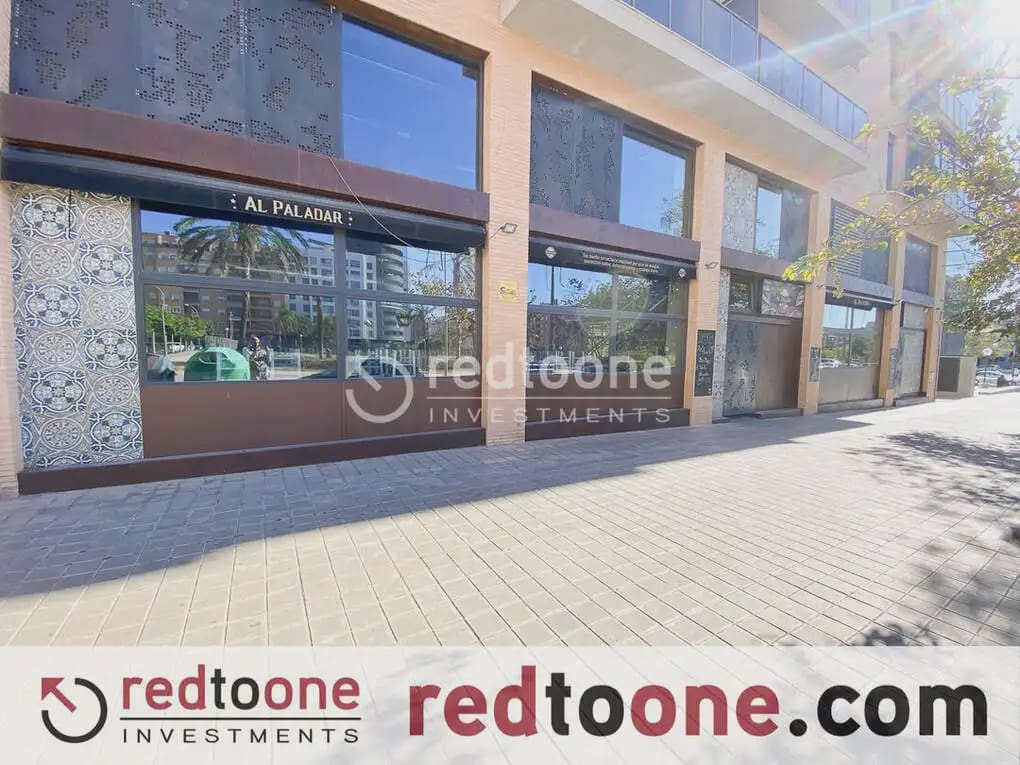 Erhverv til salg i Alicante by - € 600.000 (Ref: 10144821)