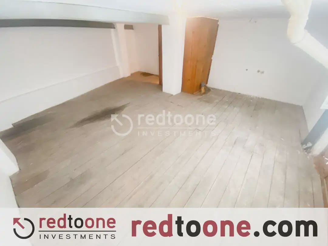 Komercyjne na sprzedaż w Miasto Alicante / Alacant - 68 000 € (Ref: 10144823)