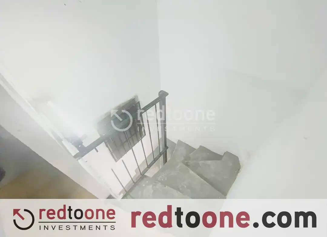Commercieel te koop in Alicante stad - € 108.000 (Ref: 10144829)