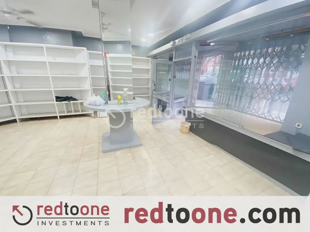 Commercieel te koop in Alicante stad - € 108.000 (Ref: 10144829)