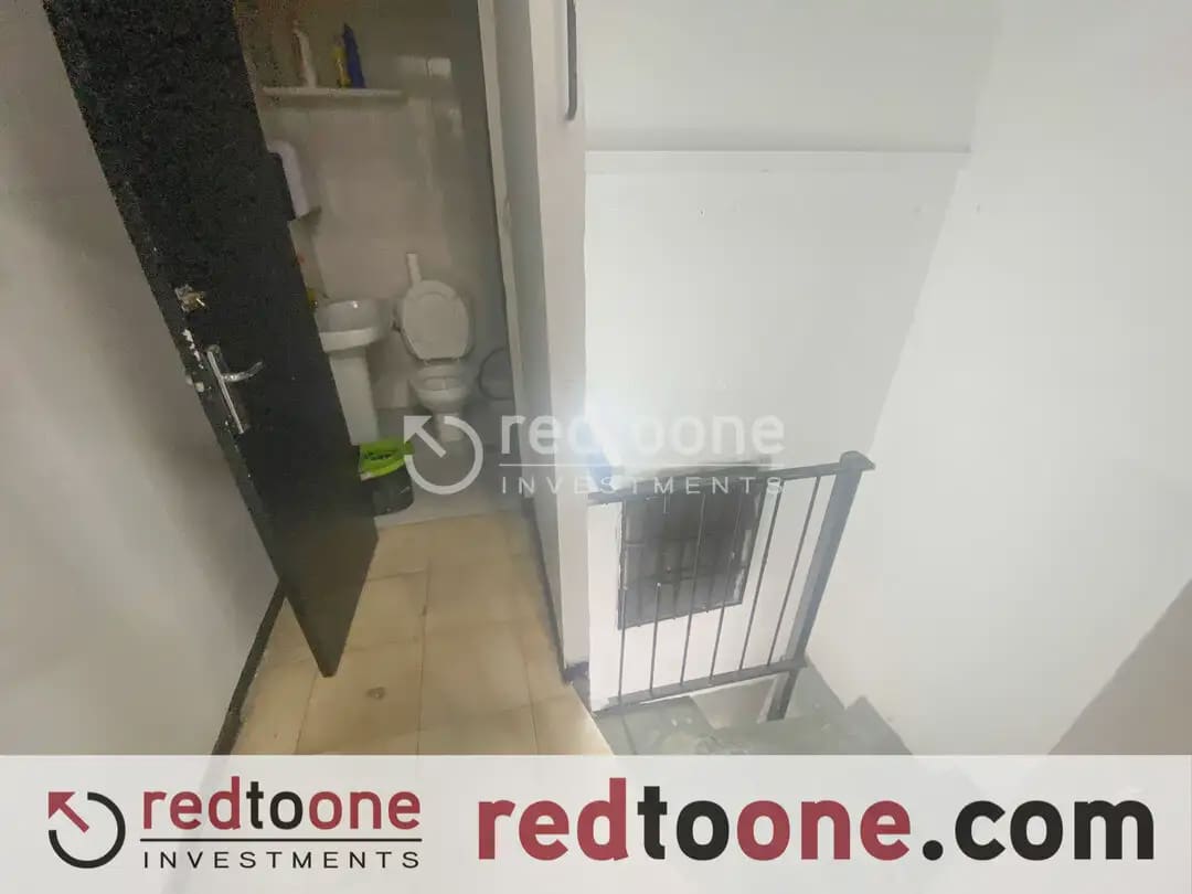 Commercieel te koop in Alicante stad - € 108.000 (Ref: 10144829)