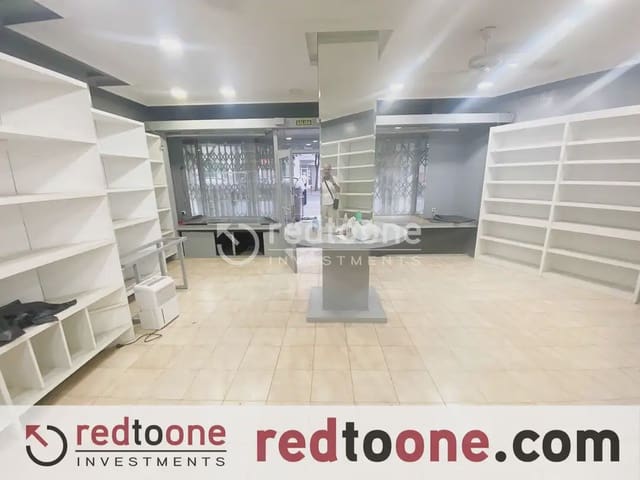 Commercieel te koop in Mercado, Alicante stad - € 108.000 (Ref: 10144829)