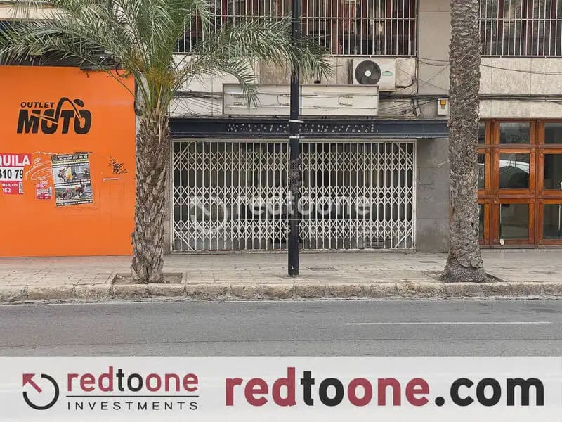 Commercieel te koop in Alicante stad - € 108.000 (Ref: 10144829)