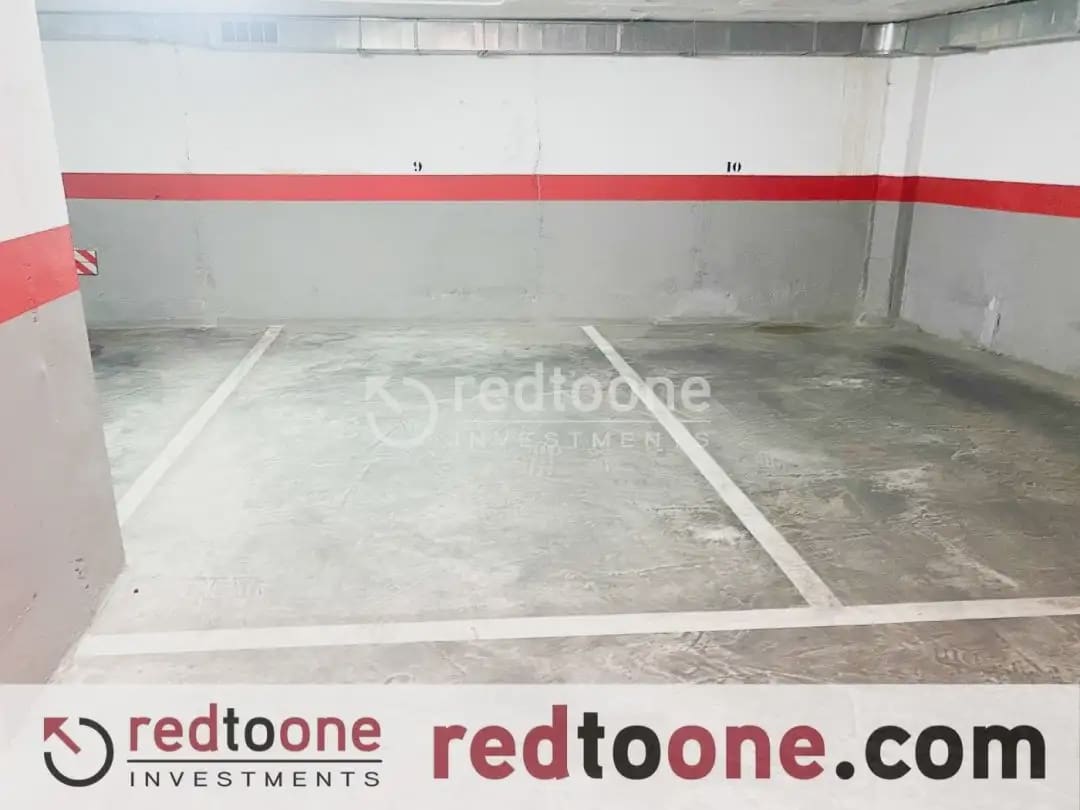Garage te huur in Alicante stad - € 120 (Ref: 10144831)