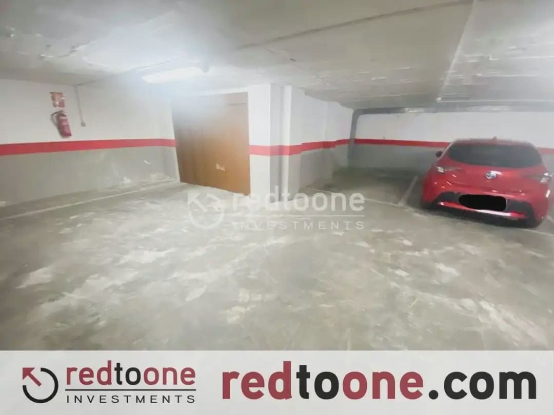 Garage te huur in Alicante stad - € 120 (Ref: 10144831)