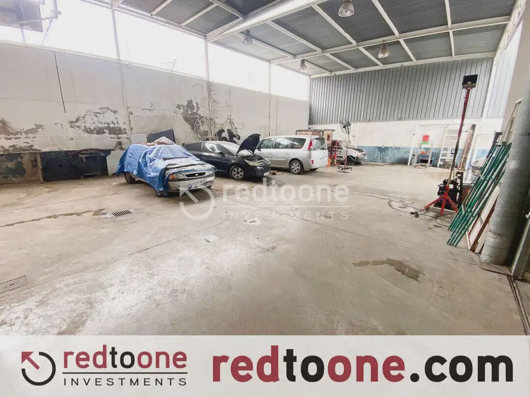 Kommersiell att hyra i Alicante stad - 4 000 € (Ref: 10144832)