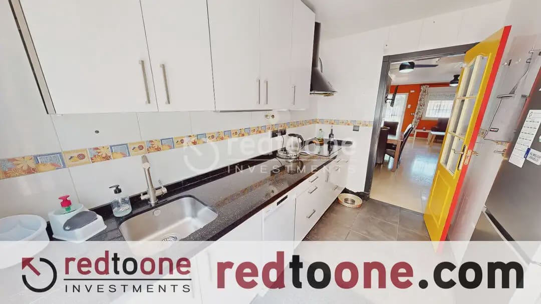 3 slaapkamer Rijtjeshuis te koop in Almoradi met zwembad garage - € 220.000 (Ref: 10144937)
