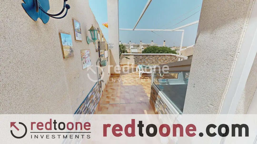 3 slaapkamer Rijtjeshuis te koop in Almoradi met zwembad garage - € 220.000 (Ref: 10144937)
