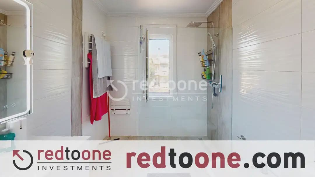 3 slaapkamer Rijtjeshuis te koop in Almoradi met zwembad garage - € 220.000 (Ref: 10144937)